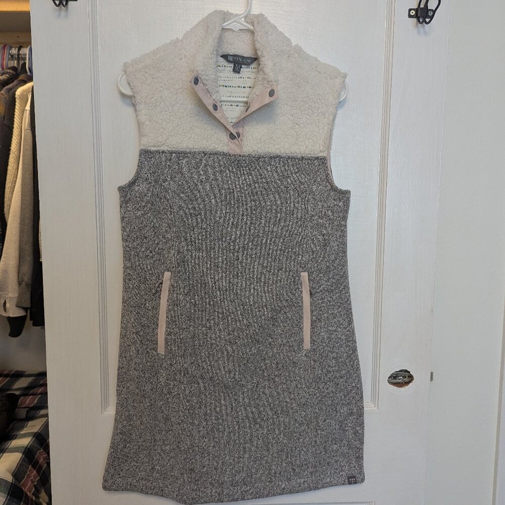 Title Nine Callitrax Fleece Vest Medium